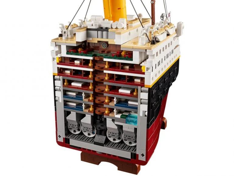 Lego Titanic