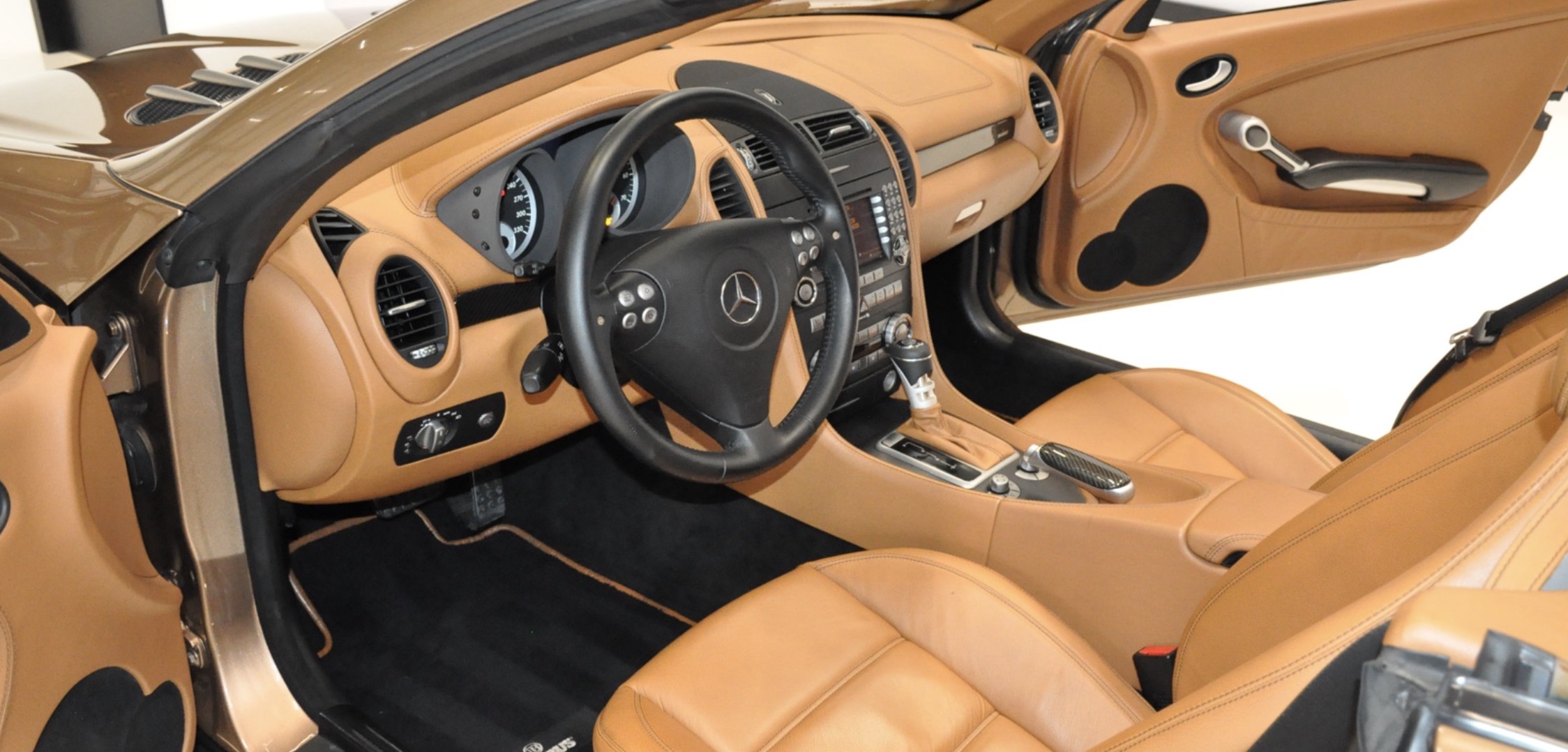 De Mercedes-SLK Brabus in Nederland