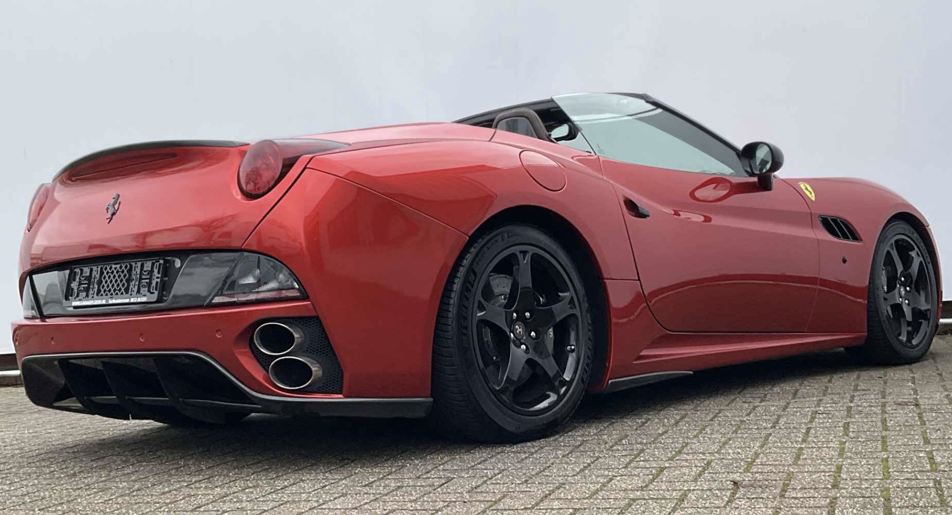 De door Novitec onder handen genomen Ferrari California op Marktplaats