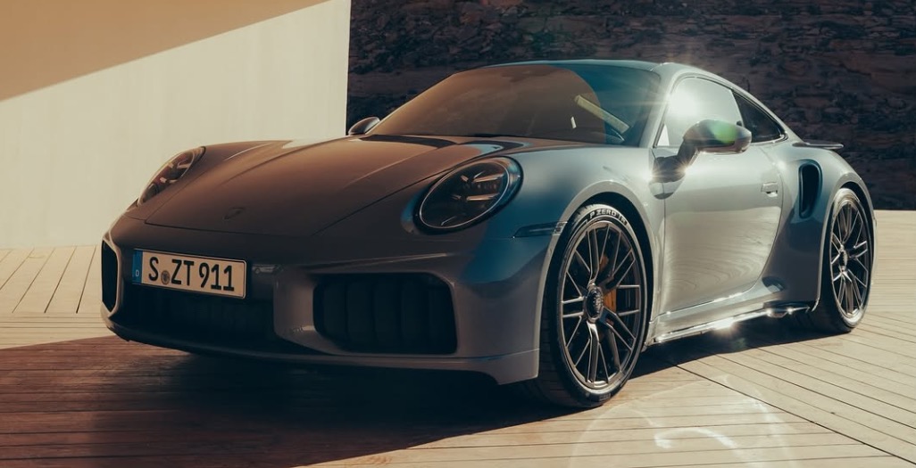 porsche-trekt-het-doek-van-de-nieuwe-911-turbo-s